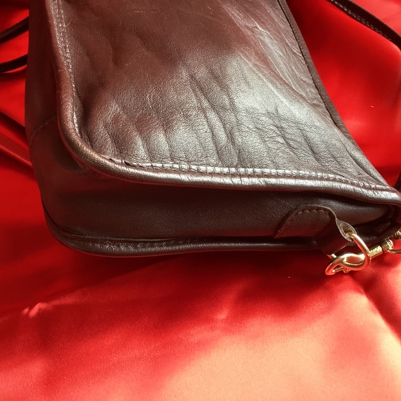 Genuine Leather Handbag - Picture 6 of 10